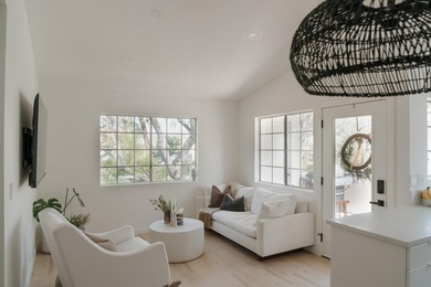 Rancho Santa Margarita Lake Condo For Sale in Rancho Santa Margarita California