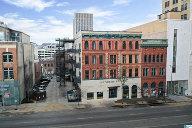 We believe this is the best condo in historic Founders Station! - photo 2
