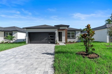 Lake Mann Home Sale Pending in Orlando Florida