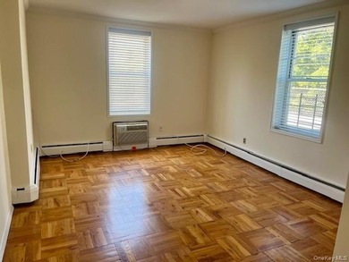Well maintained large 2 bedroom with Terrace. This elevator - photo 11