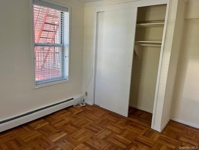Well maintained large 2 bedroom with Terrace. This elevator - photo 15
