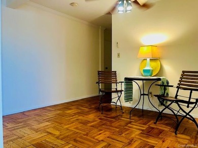 Well maintained large 2 bedroom with Terrace. This elevator - photo 16