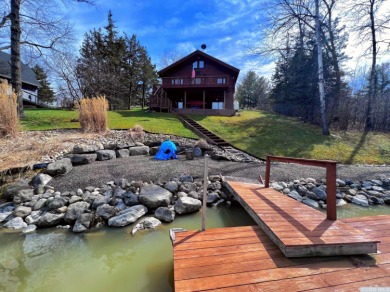 Don't miss your chance to own a Real Lake House!! This beautiful - Lake Home For Sale in Coxsackie, New York