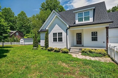 Welcome home! This beautifully maintained 2020-built gem sits on - photo 5