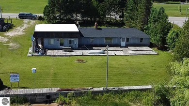 LIMITED TIME ONLY!!! Portage Lake with opportunities! 205 feet - photo 10