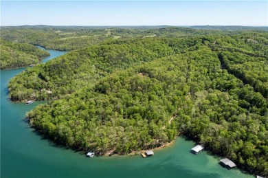 Beaver Lake Acreage For Sale in Eureka Springs Arkansas