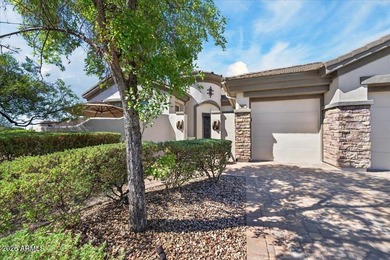 ### Luxury MLS Description (Under 800 Characters) Experience - photo 4
