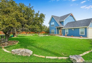 Canyon Lake Home For Sale in Canyon Lake Texas