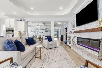 Welcome to your dream home, a place to enjoy luxury living with - photo 15