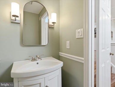 Discover exceptional living in Fairfax's Penderbrook community - photo 16