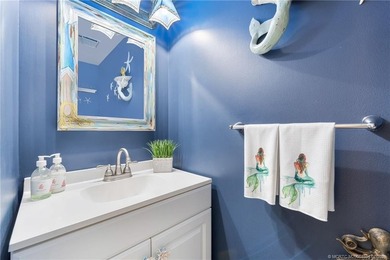 Seldom available, 1st & 2nd floor, TOWNHOUSE Style end-unit - photo 16