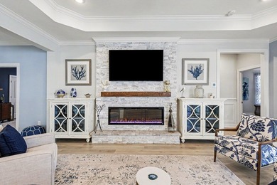 Welcome to your dream home, a place to enjoy luxury living with - photo 17