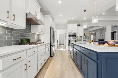 Welcome to your dream home, a place to enjoy luxury living with - photo 20