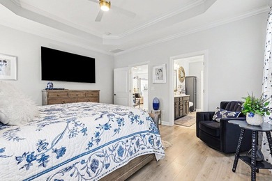 Welcome to your dream home, a place to enjoy luxury living with - photo 26