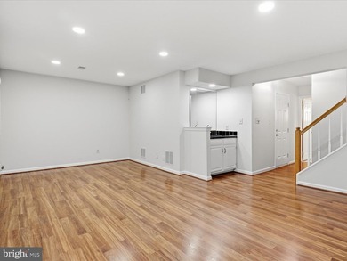 Discover exceptional living in Fairfax's Penderbrook community - photo 31