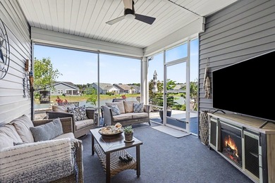Welcome to your dream home, a place to enjoy luxury living with - photo 40