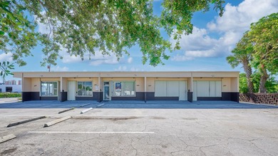Excellent value-add investment opportunity in Riviera Beach! - photo 1