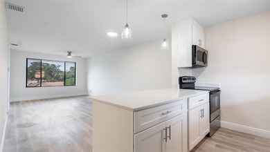 Top-Floor Corner Unit | All Ages | Rent Right Away! Experience - photo 12