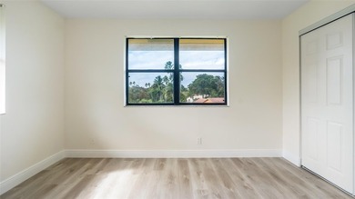 Top-Floor Corner Unit | All Ages | Rent Right Away! Experience - photo 20