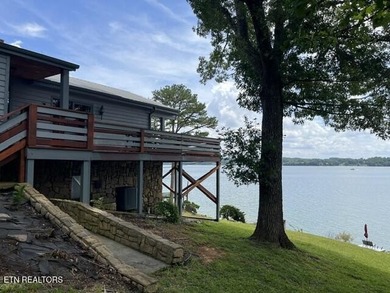 Incredible premier Main Channel Lake Front property. Three - photo 1