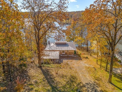 Vagabond Lake Home For Sale in Williford Arkansas