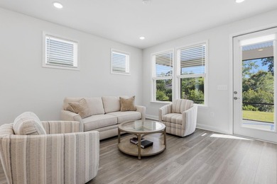 Experience Resort-Style Living Every Day in One of North Myrtle - photo 11