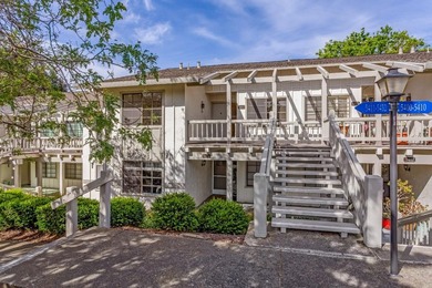 Beautiful lower-level home located in the sought-after Villages - photo 2