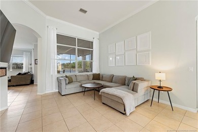 Price improvement! This stunning LAKEFRONT 3BR/2BA/2CG + den - photo 12