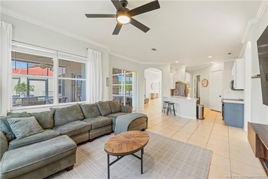 Price improvement! This stunning LAKEFRONT 3BR/2BA/2CG + den - photo 17