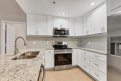 Virtually Staged. Beautifully Renovated, Move-In Ready Condo in - photo 4