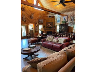Get ready to see this beautiful home built lodge-style with - photo 4