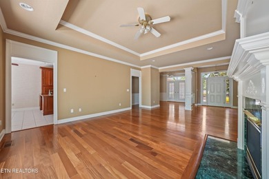 HIGHLY MOTIVATED SELLER! Move-in ready and meticulously - photo 5