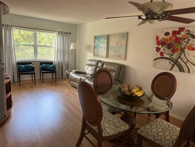PRICE TO SELL Move-in ready, super clean all furnish, turnkey - photo 6