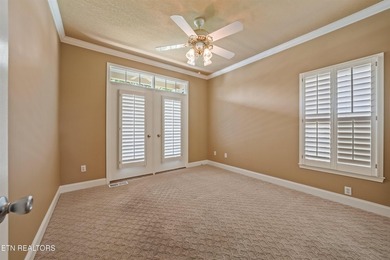 HIGHLY MOTIVATED SELLER! Move-in ready and meticulously - photo 9
