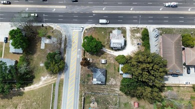 Prime redevelopment opportunity located in the heart of Lake - photo 2