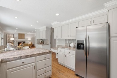 PRIZED CORNER LOT WITH STUNNING REMODEL IN SERENE ALMADEN | - photo 13