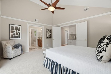 PRIZED CORNER LOT WITH STUNNING REMODEL IN SERENE ALMADEN | - photo 26