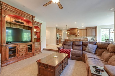 PICTURE-PERFECT CURB APPEAL, 3-CAR GARAGE, PEACEFUL CUL-DE-SAC - photo 16