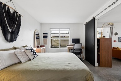 Welcome to St. George Place in the heart of Mount Pleasant. This - photo 22