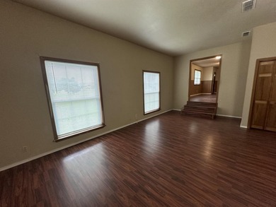 This cozy 3/1/2 (1524 sqft) home has endless possibilities. The - photo 22