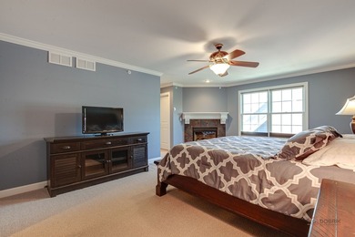 PICTURE-PERFECT CURB APPEAL, 3-CAR GARAGE, PEACEFUL CUL-DE-SAC - photo 22
