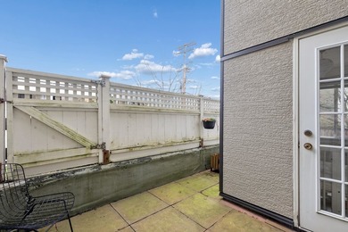 Welcome to St. George Place in the heart of Mount Pleasant. This - photo 26