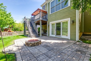 PICTURE-PERFECT CURB APPEAL, 3-CAR GARAGE, PEACEFUL CUL-DE-SAC - photo 39