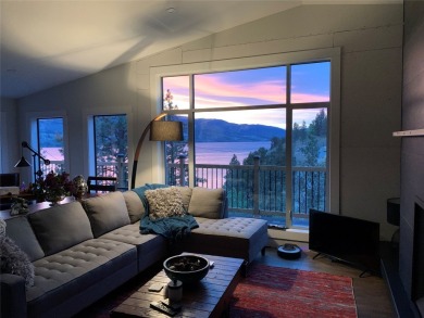 Lake Home For Sale in Okanagan Falls,