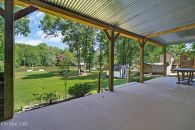 Welcome to your own waterfront retreat on the Tennessee River! - photo 4