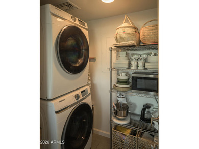 Experience refined urban living at pet-friendly Lofts on Thomas - photo 14