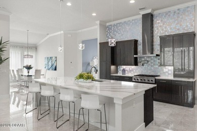 Spectacular, expanded Costa Mesa II located in the prestigious - photo 14