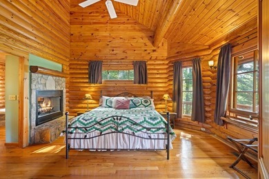 Exquisite Lakefront Log Retreat on Lake Santeetlah. Discover the - photo 31
