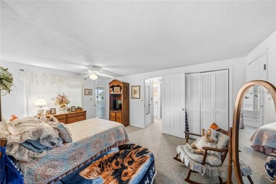 Tucked away on beautiful Lake Weir, this charming gated - photo 33