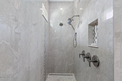 Spectacular, expanded Costa Mesa II located in the prestigious - photo 35